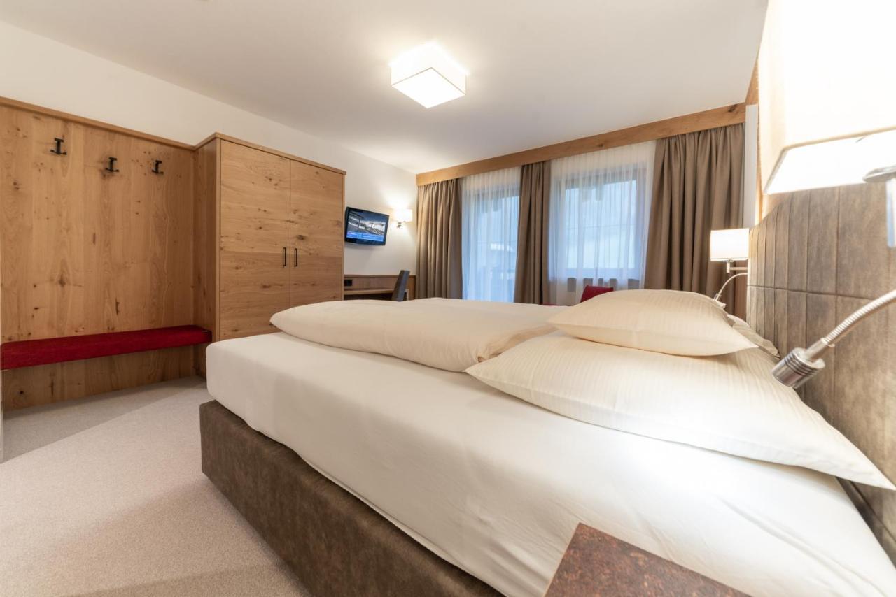 Haus Hohenfels Hotel Обергургл Екстериор снимка