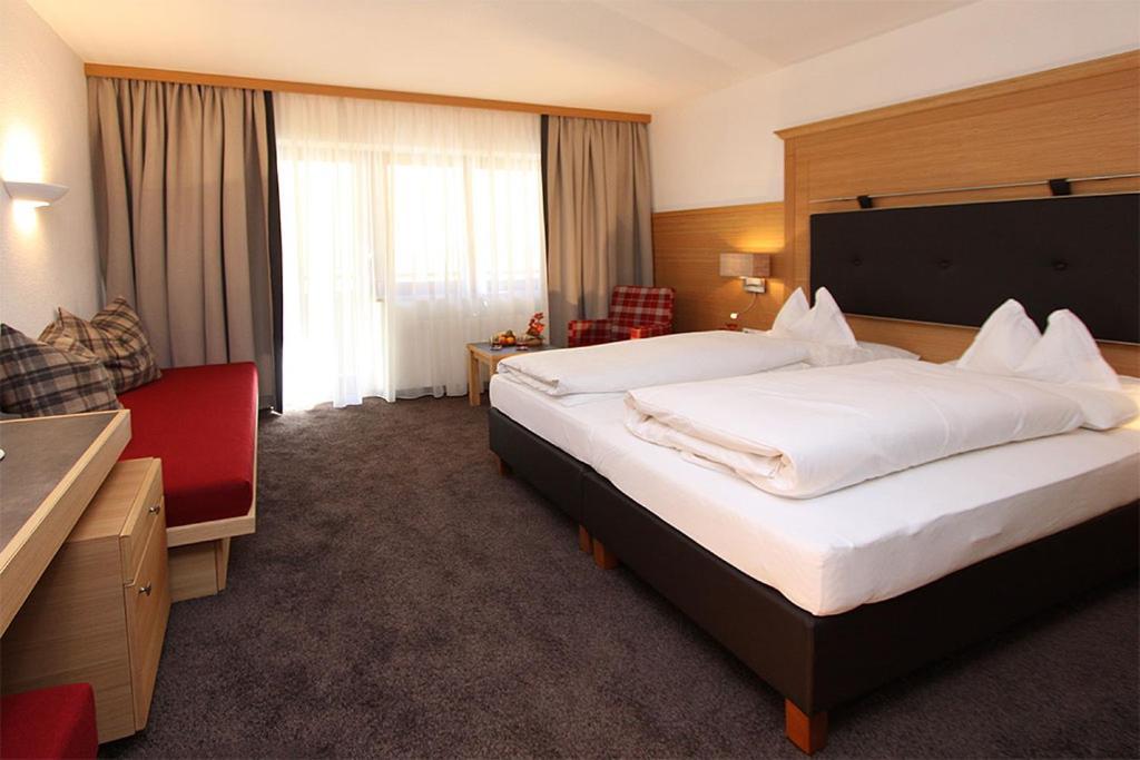 Haus Hohenfels Hotel Обергургл Екстериор снимка